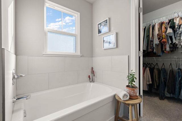 11271 Elkhart Circle, Crown Point, IN 46307