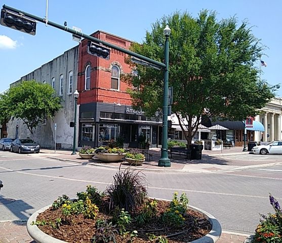 104 Park Circle, Mckinney, TX 75069