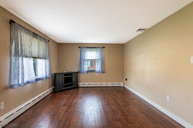 454 Russell Ave, Pohatcong Twp., NJ 08865