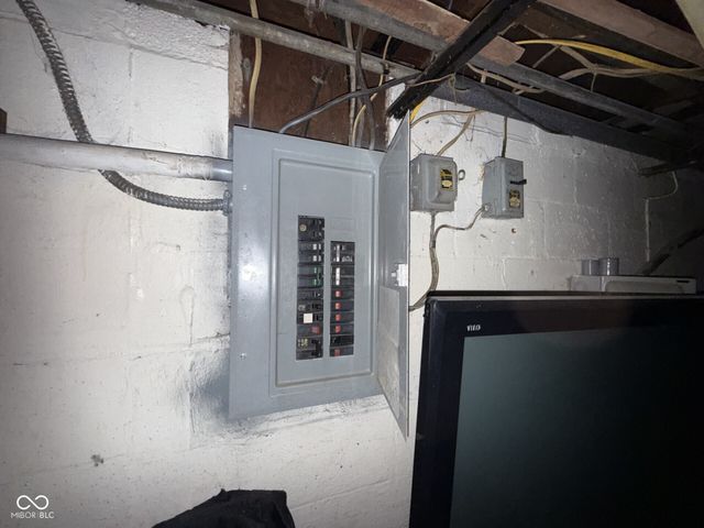 701 S Grand Avenue, Indianapolis, IN 46219