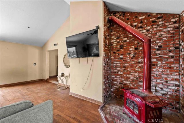 34754 Ellenan, Acton, CA 93510