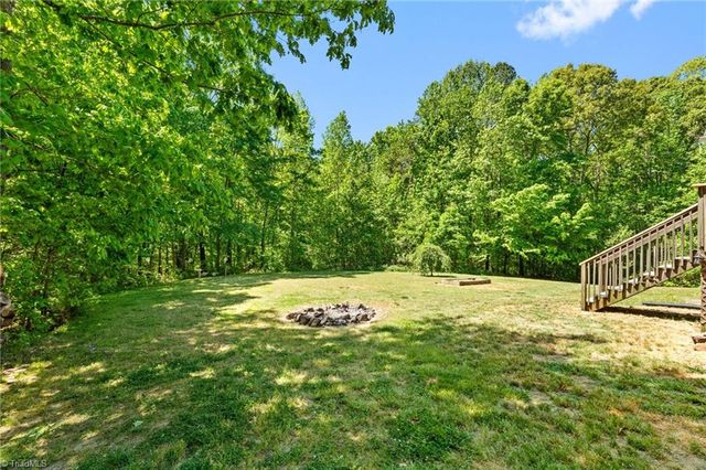 489 Eddinger Road, Thomasville, NC 27360