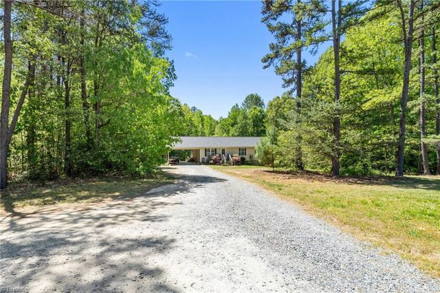 489 Eddinger Road, Thomasville, NC 27360