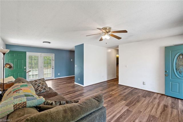 489 Eddinger Road, Thomasville, NC 27360