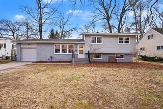 2289 Castle Avenue, Norton Shores, MI 49441