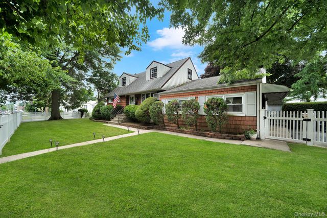 1582 Bellmore Road, North Bellmore, NY 11710