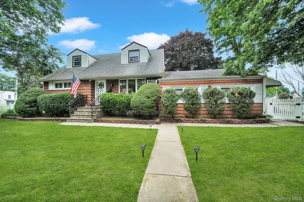 1582 Bellmore Road, North Bellmore, NY 11710