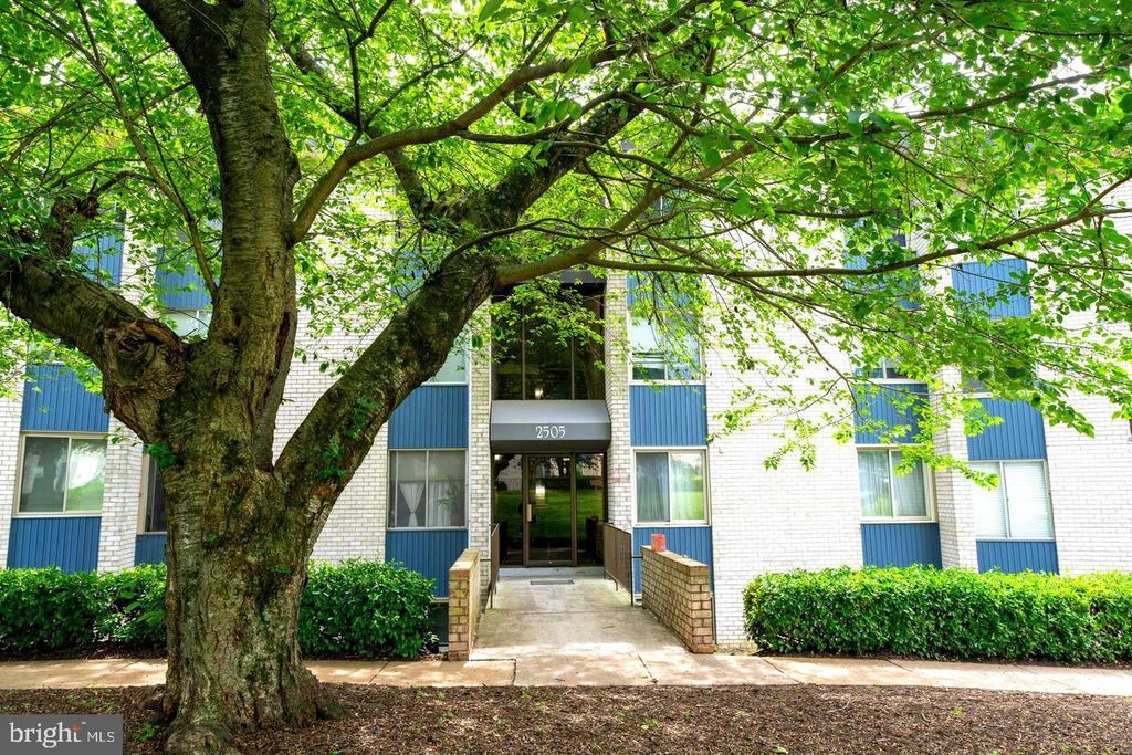 2505 BALTIMORE RD #2505-6, Rockville, MD 20853