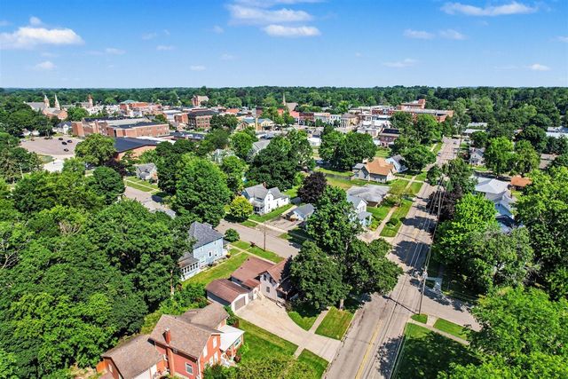 302 Exchange Street, Marshall, MI 49068