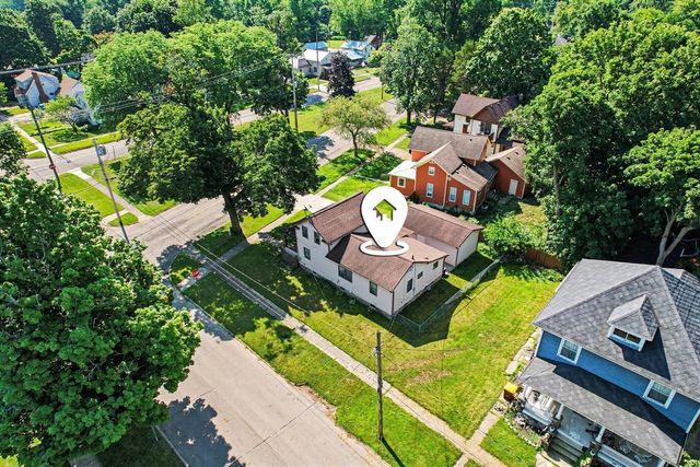 302 Exchange Street, Marshall, MI 49068