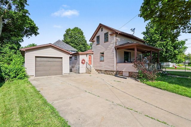 302 Exchange Street, Marshall, MI 49068