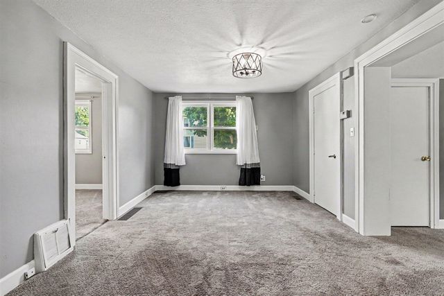 302 Exchange Street, Marshall, MI 49068
