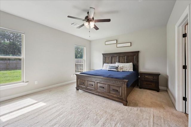 213 Zachary Lane, Bridge City, TX 77611