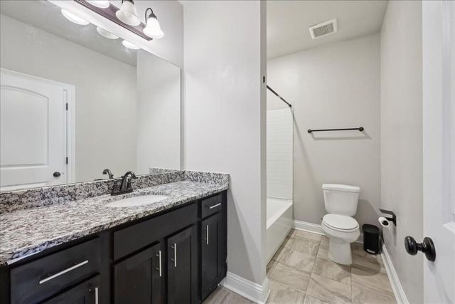 213 Zachary Lane, Bridge City, TX 77611