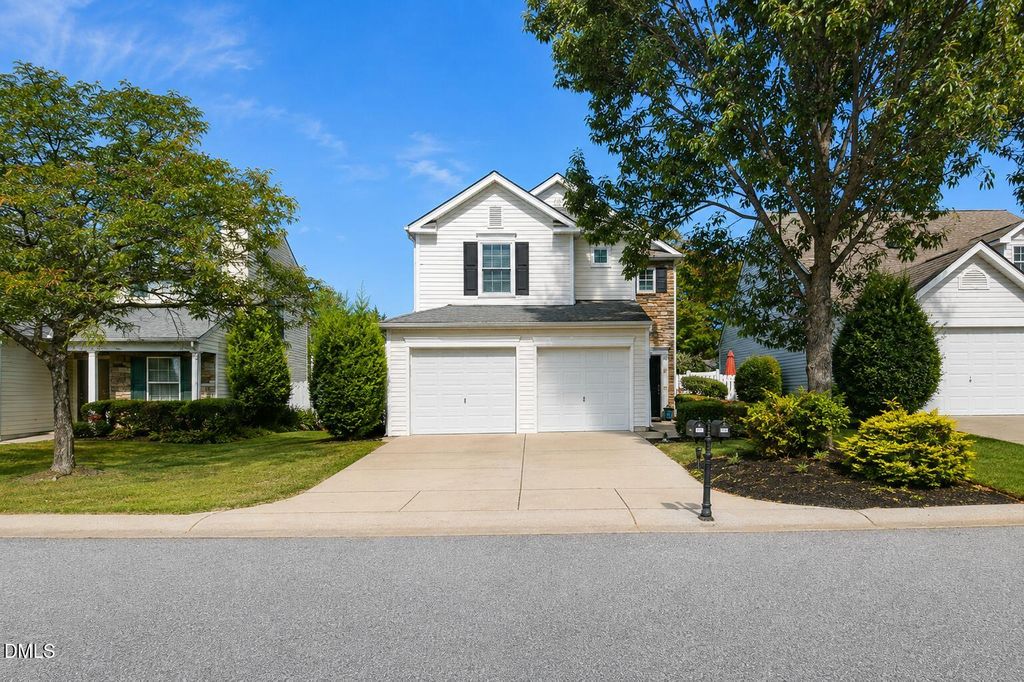8129 Wesley Farm Drive, Raleigh, NC 27616
