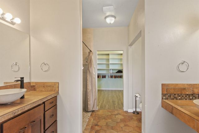 3209 S Dearborn Ln, Spokane, WA 99223