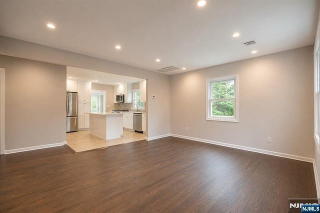 345 2nd Avenue, Garwood, NJ 07027