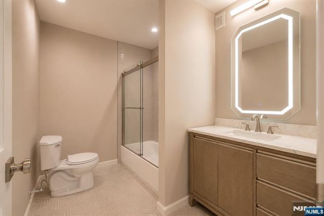 345 2nd Avenue, Garwood, NJ 07027