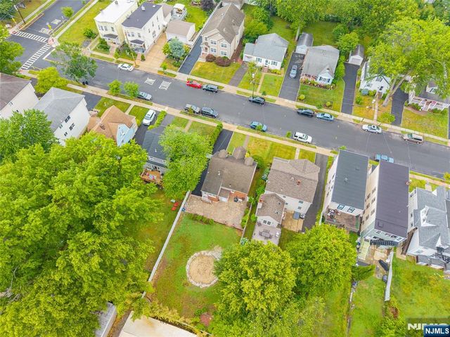 345 2nd Avenue, Garwood, NJ 07027