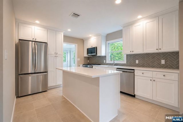 345 2nd Avenue, Garwood, NJ 07027