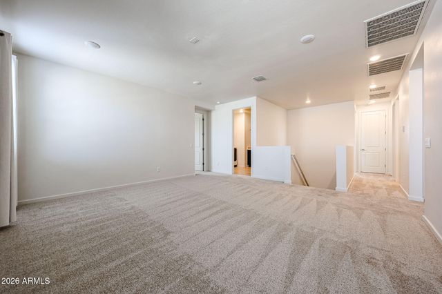 14090 W OLD OAK Lane, Surprise, AZ 85379