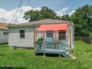 2024 Greater Avenue, Biloxi, MS 39531