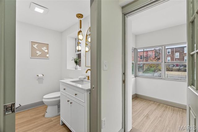 3120 Gurney Avenue, St Louis, MO 63116