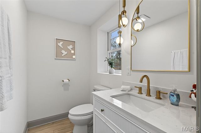 3120 Gurney Avenue, St Louis, MO 63116