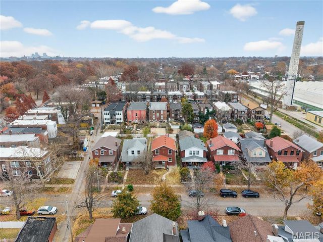 3120 Gurney Avenue, St Louis, MO 63116