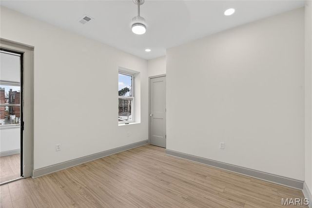 3120 Gurney Avenue, St Louis, MO 63116