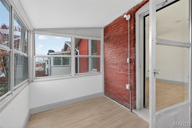 3120 Gurney Avenue, St Louis, MO 63116