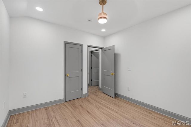 3120 Gurney Avenue, St Louis, MO 63116