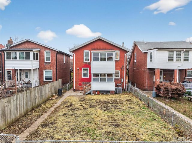 3120 Gurney Avenue, St Louis, MO 63116