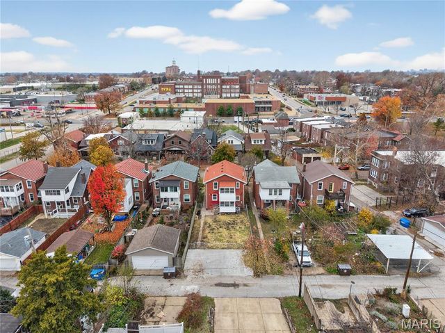 3120 Gurney Avenue, St Louis, MO 63116