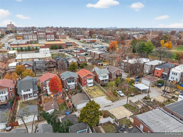 3120 Gurney Avenue, St Louis, MO 63116