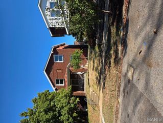 3120 Gurney Avenue, St Louis, MO 63116