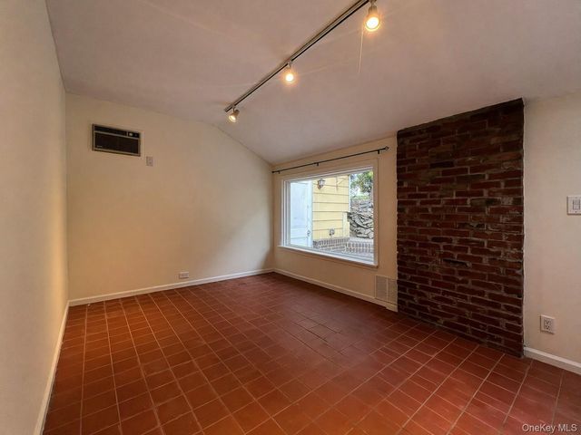 1311 Henry Avenue, Mamaroneck, NY 10543