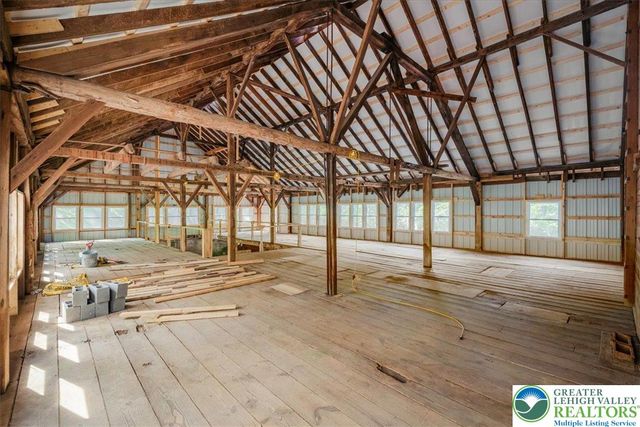 138 Frutchey Drive, Middle Smithfield Twp, PA 18302