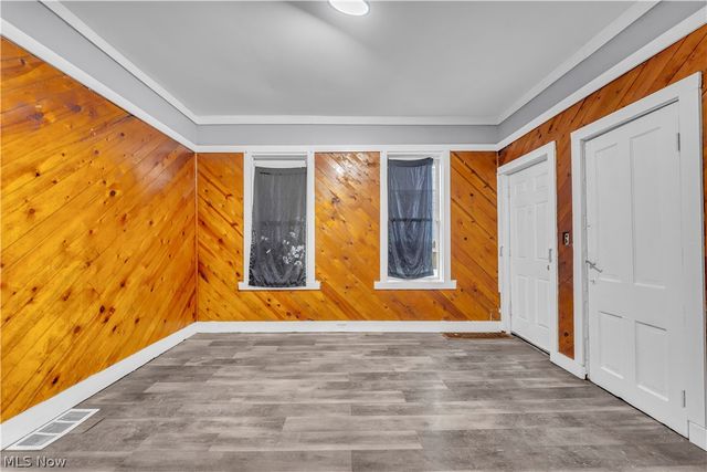 2037 W 98th Street, Cleveland, OH 44102