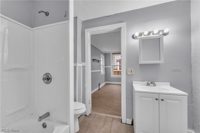 2037 W 98th Street, Cleveland, OH 44102