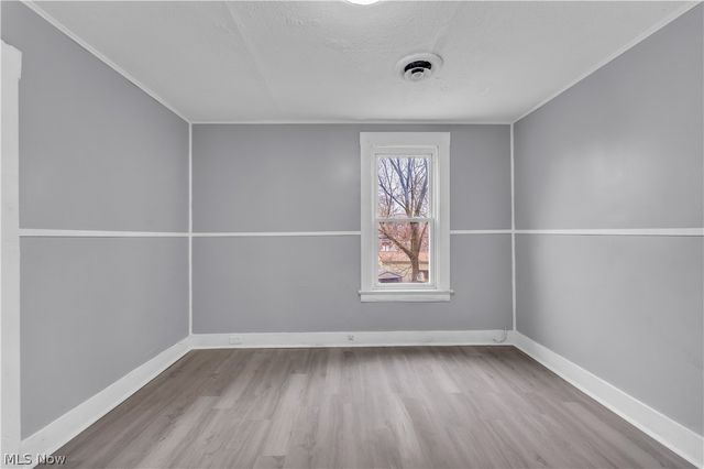 2037 W 98th Street, Cleveland, OH 44102