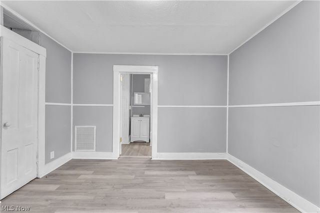 2037 W 98th Street, Cleveland, OH 44102