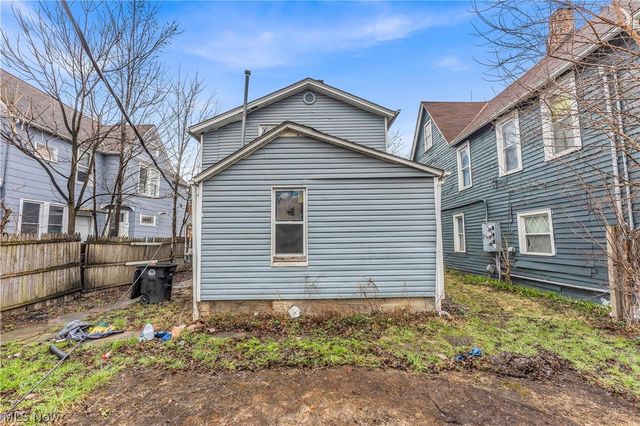 2037 W 98th Street, Cleveland, OH 44102