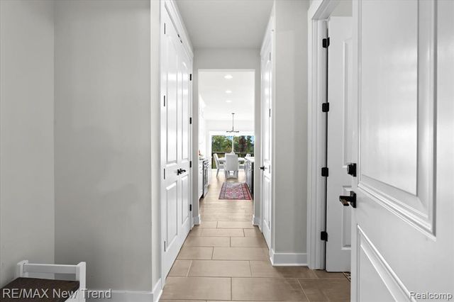 7841 Trailside Court, West Bloomfield, MI 48323