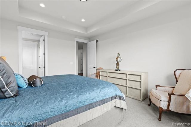 7841 Trailside Court, West Bloomfield, MI 48323