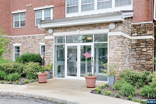 4301 Warrens Way, Wanaque, NJ 07465