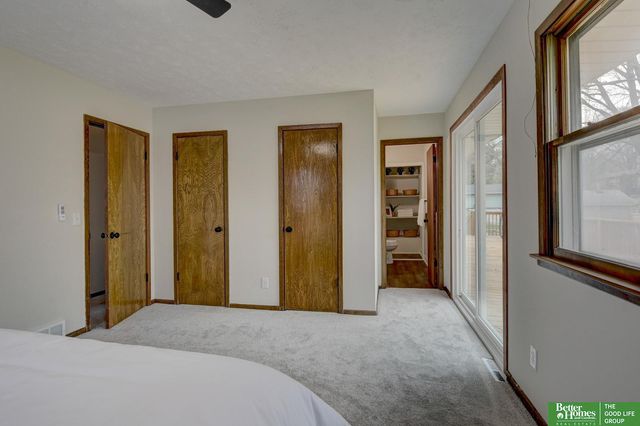 7905 Crown Point Avenue, Omaha, NE 68134