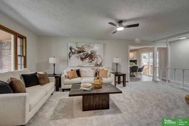 7905 Crown Point Avenue, Omaha, NE 68134