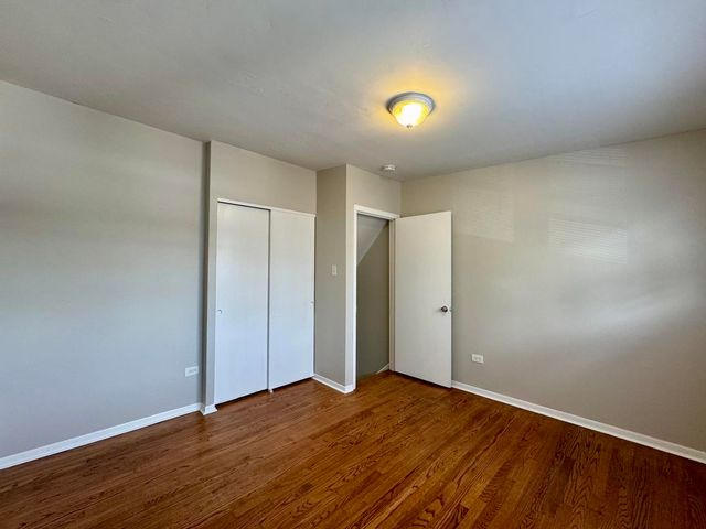 14401 Kolin Avenue, Midlothian, IL 60445