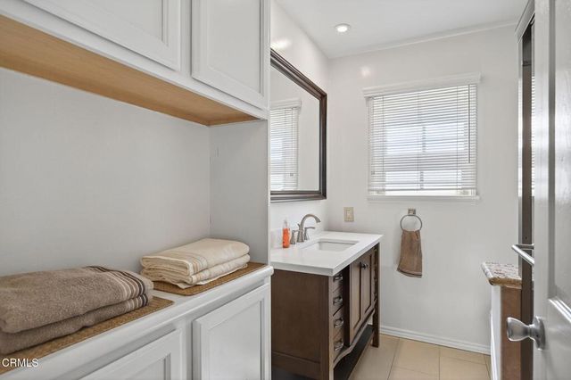 2418 Lexington Drive, Ventura, CA 93003